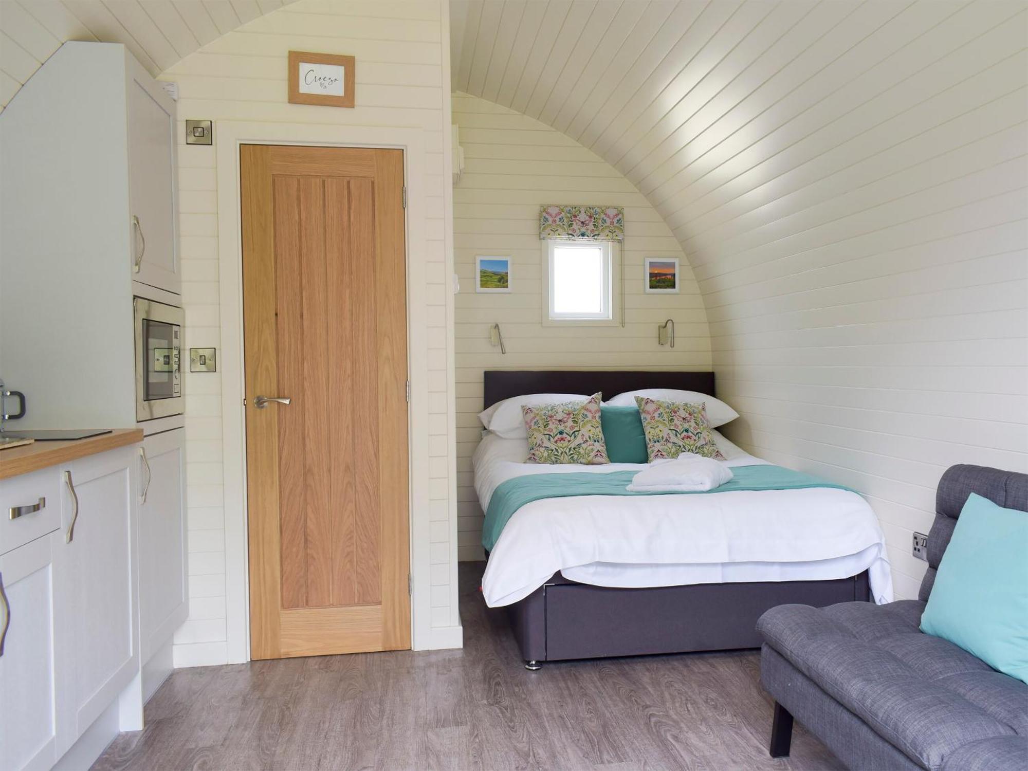 Villa Efyrnwy Pod Vip Llanfyllin Exterior foto